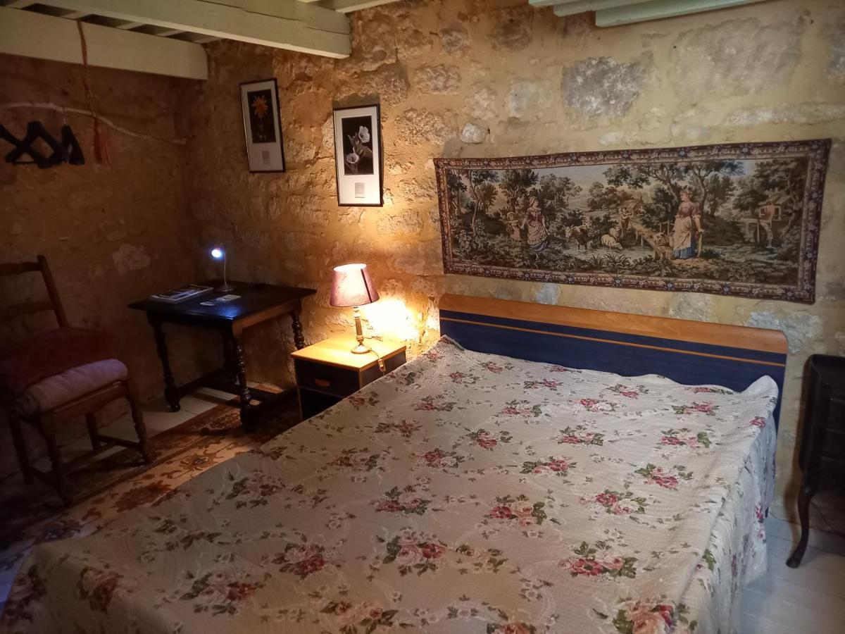 Chambre D Hotes Les Remparts Сен-Сиприен Экстерьер фото